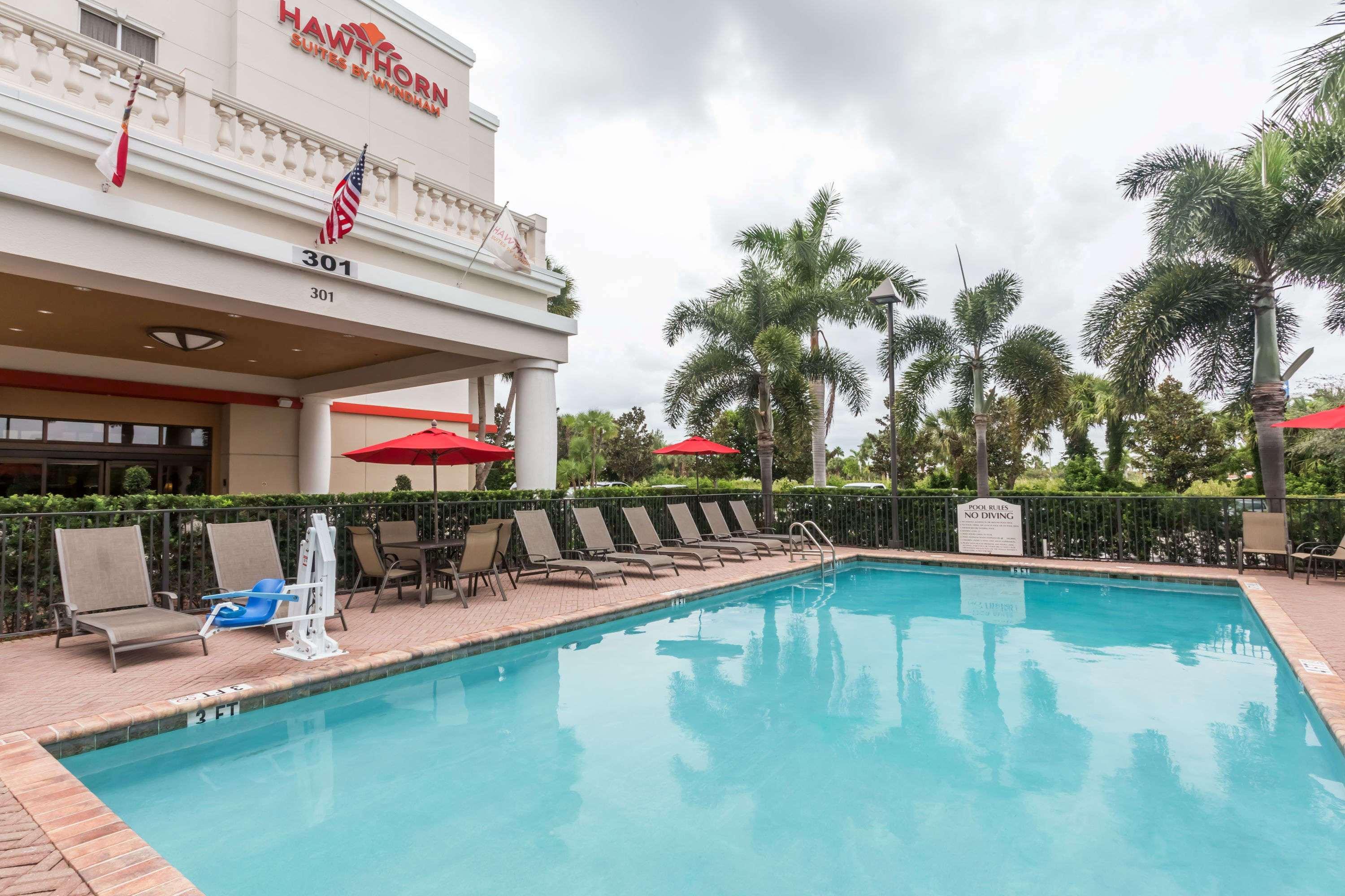Hawthorn Extended Stay By Wyndham Γουεστ Παλμ Μπιτς Εξωτερικό φωτογραφία